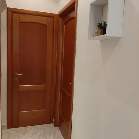 לינה וארוחת בוקר Allegra *
